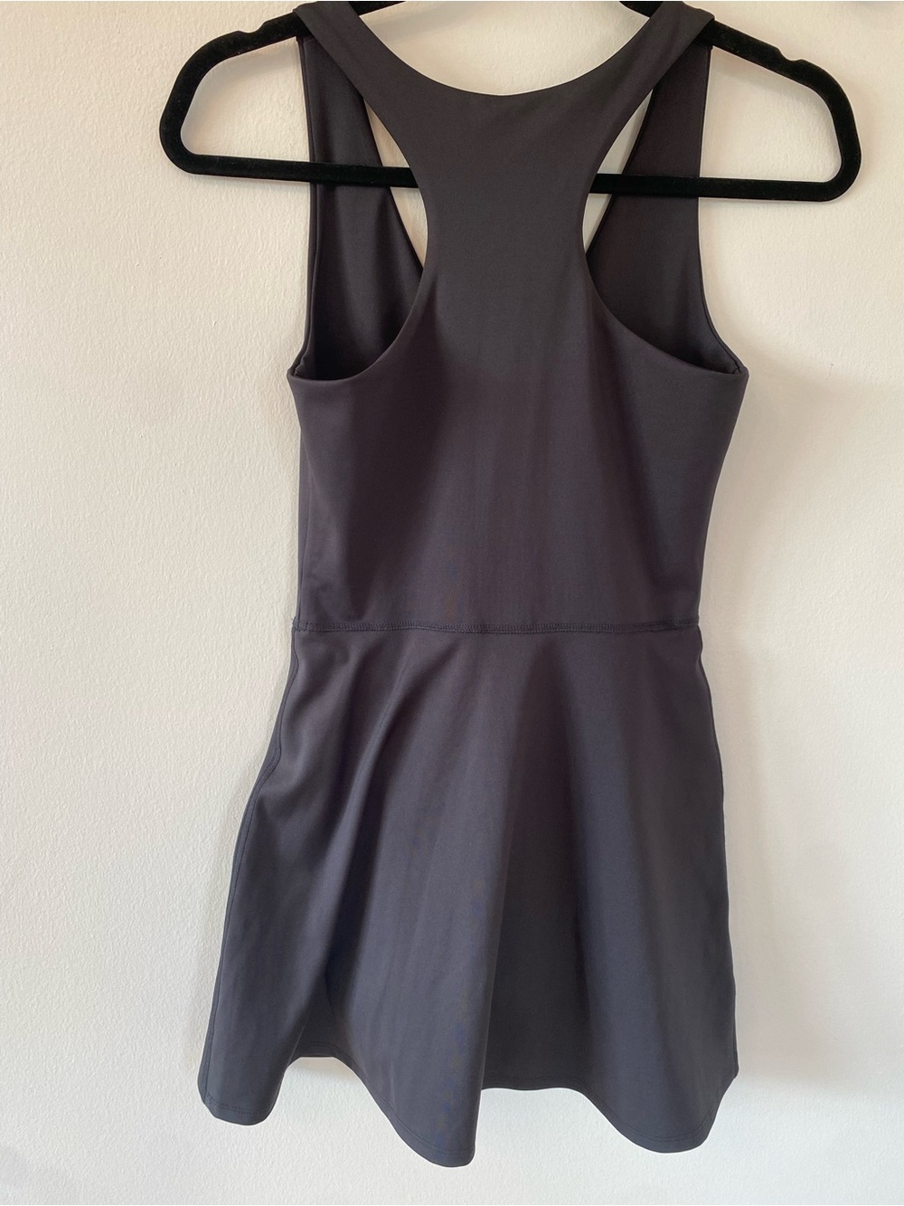 Reformation Bella Ecomove Active Dress in black - size small - Picture 6 of 8